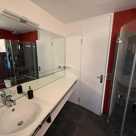 Lavida Star Alpine Hideaway Thun, Sauna, Free Parking *